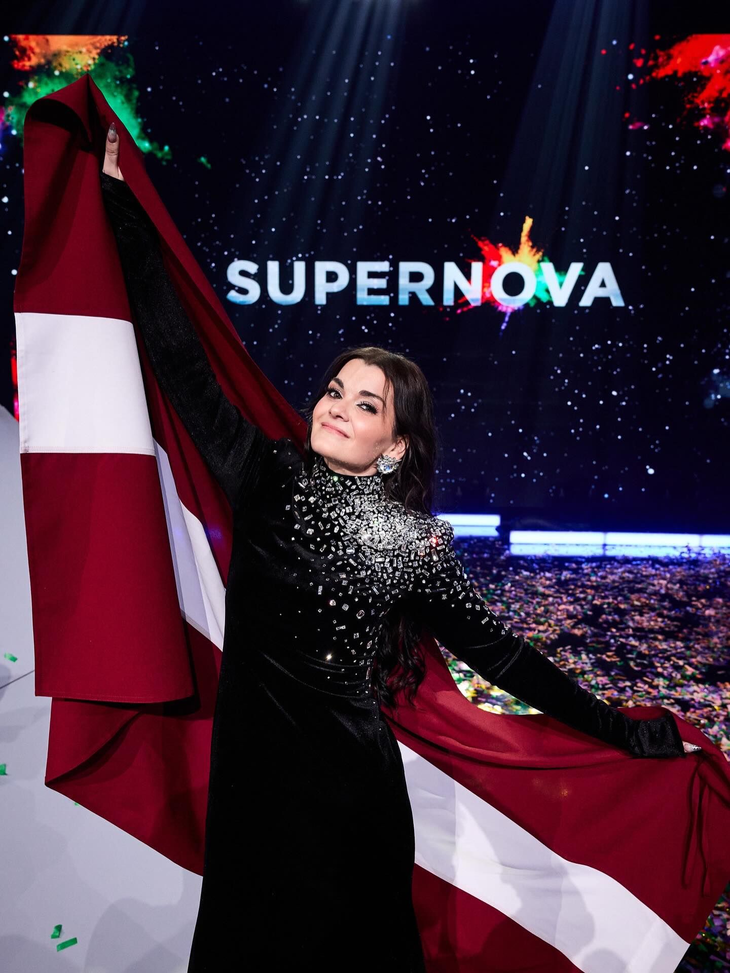 ATVARA celebrando su victoria en el Supernova 2026